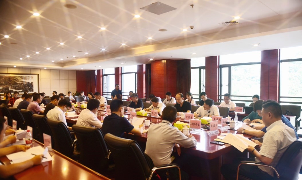 111356245712.jpg 111356245712.jpg