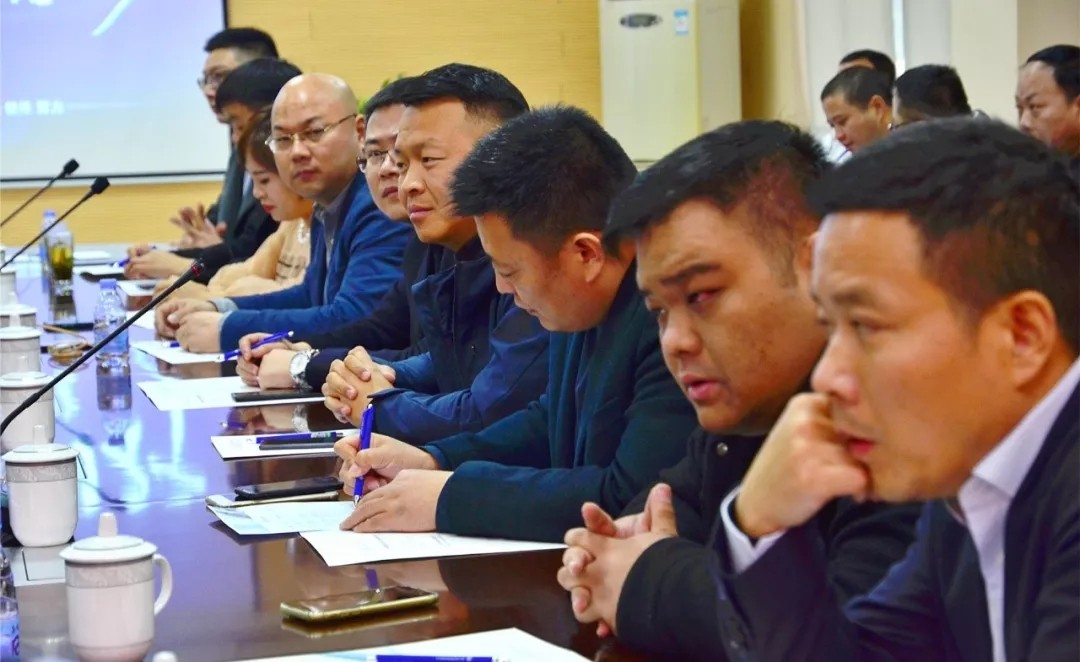 f76mcgg4.jpg f76mcgg4.jpg