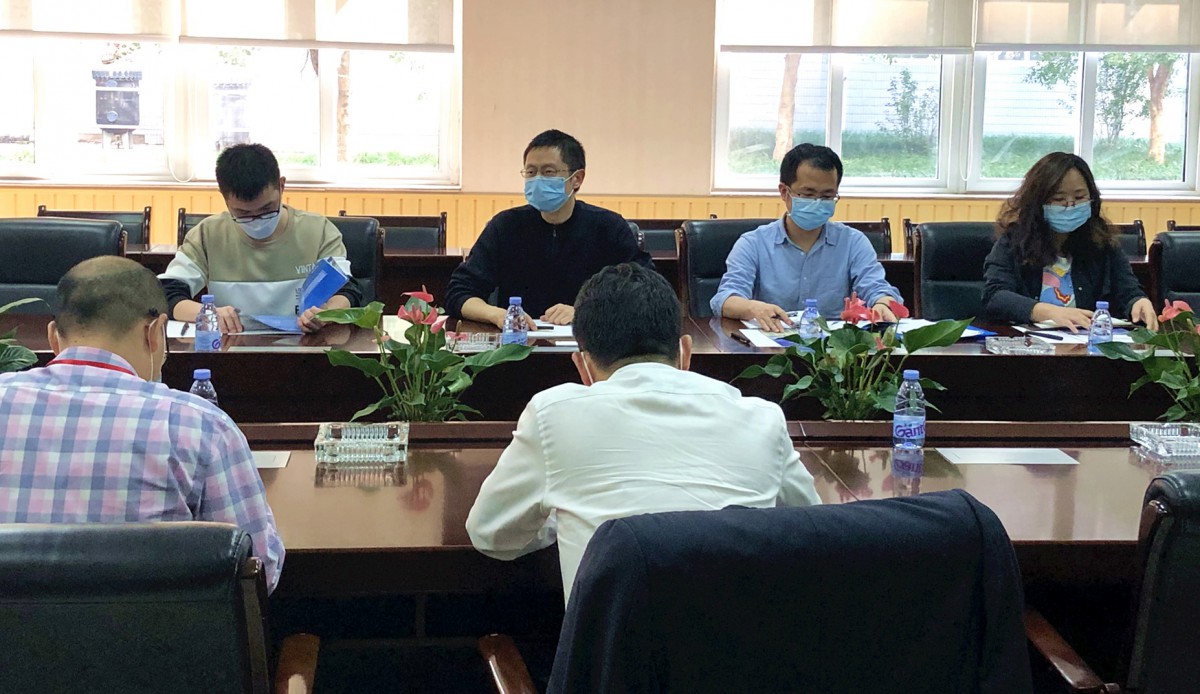 ep1edtt8.jpg ep1edtt8.jpg